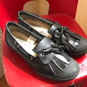 Ugg Duck Boot Loafers Black Patent